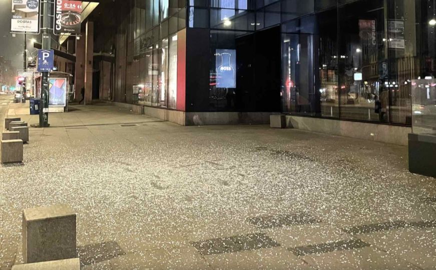 Oglasio se Sarajevo City Center o pucanju stakla na objektu