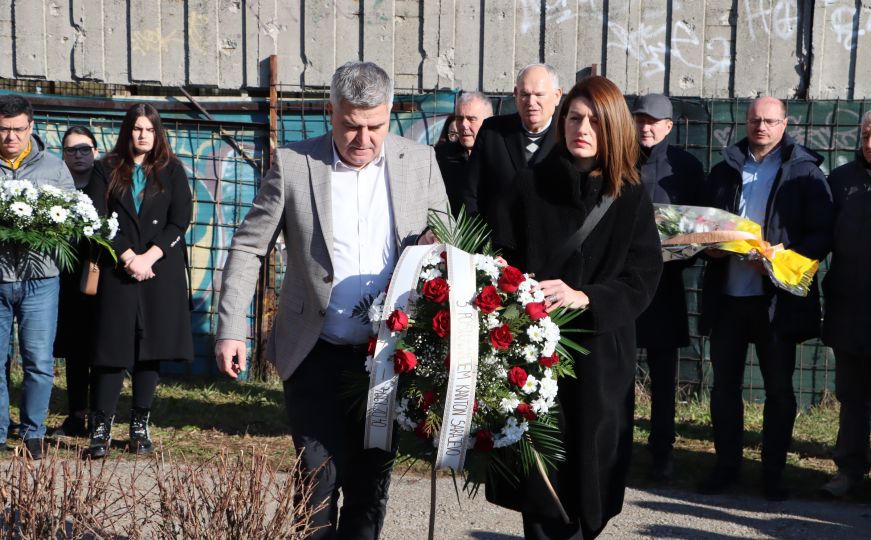 Obilježena 31. godišnjica od masakra u ulici Oslobodilaca Sarajeva na Dobrinji