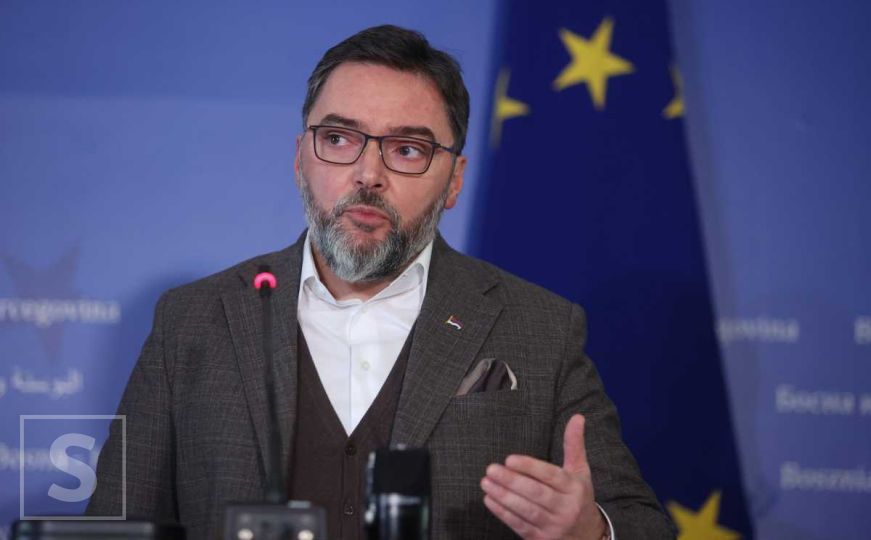 Staša Košarac se "okomio" na opoziciju iz RS-a: "Ponašaju se kao baščaršijski golubovi"