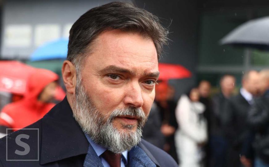Košarac ponovo prozvao Konakovića: "Strah od Bakira mu je poremetio um"