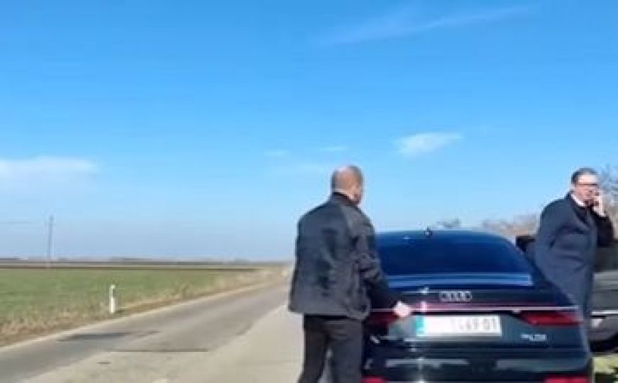 Objavljen novi snimak: Aleksandar Vučić izlazi iz automobila nakon incidenta na putu