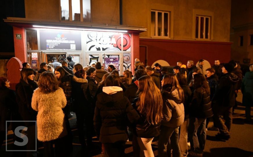 Bh. muzičari i publika prikupili 27.320 KM na humanitarnom koncertu za Adija