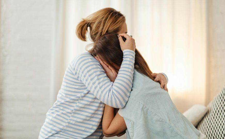 Psiholog objašnjava: Tetka ima istu važnost za dijete kao i majka, evo zbog čega