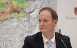 Ured za borbu protiv korupcije KS: "Ministru Bošnjaku u pritvoru isplaćivana plata u punom iznosu"