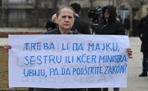 Hasija Borić na protestima u Sarajevu: Treba li da kćer ministra neko ubije pa da se zakoni pooštre?