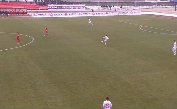 Navijači uzvikivali 'Kosovo je srce Srbije' na utakmici Sloga - Velež: Sudije ignorisale skandiranje