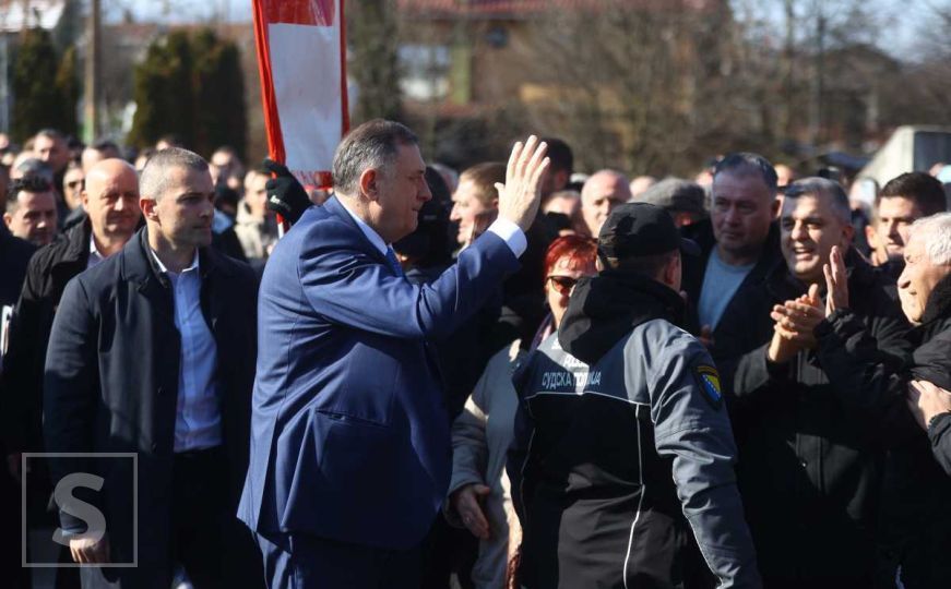 Vidljiva nervoza uoči presude: Milorad Dodik stigao u Sud BiH