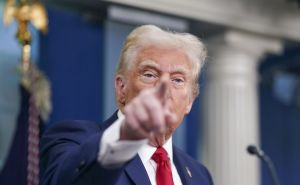 SAD vrši pritisak: Bijela kuća poručila Ukrajini da "snizi ton" i "potpiše sporazum"