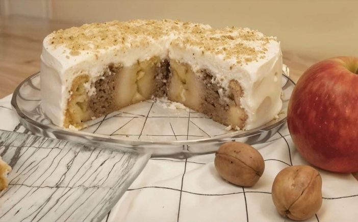 Tufahija torta: Starinski recept naših nana u modernoj, lakšoj verziji