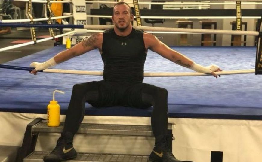 Poznati sportista ranjen u Beogradu: Policija traga za napadačima koje su snimile kamere