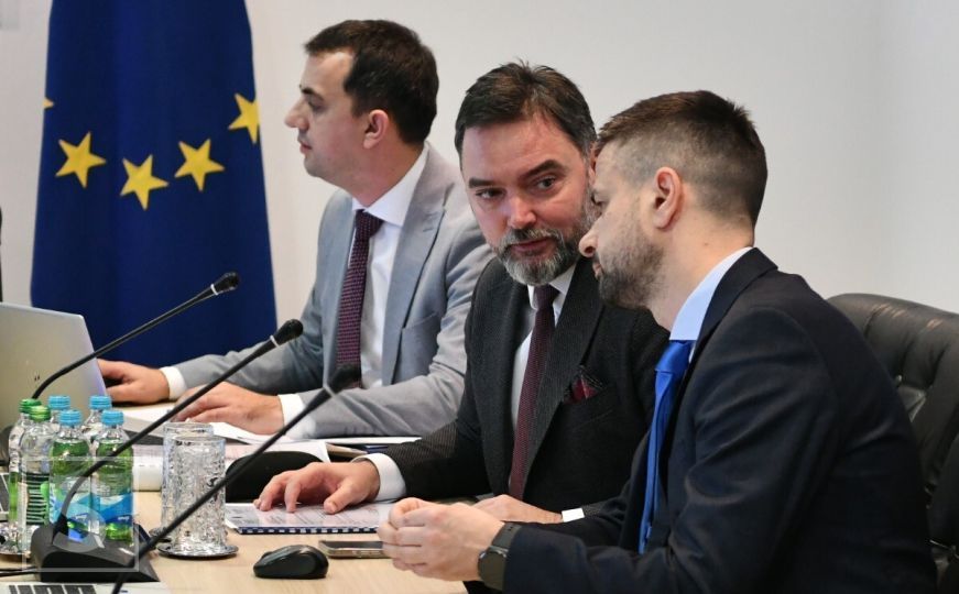 Zakazana sjednica Vijeća ministara: Hoće li RS opet blokirati novi tekst zakona o Sudu BiH?