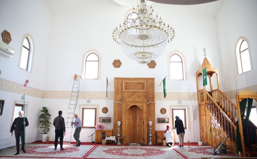 Miriše na Ramazan: Pogledajte kako se muslimani pripremaju za doček 'najdražeg gosta'