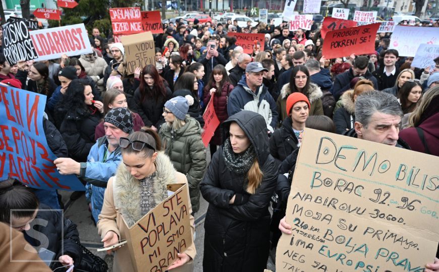 Danas protesti u Sarajevu i Zenici: 'Postanite pioniri u pisanju nove stranice historije BiH'