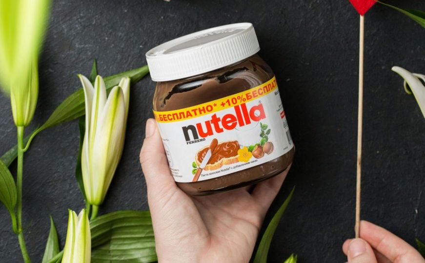 Pitanje izazvalo lavinu reakcija na internetu: Zašto je slovo "N" crno na logotipu Nutelle?