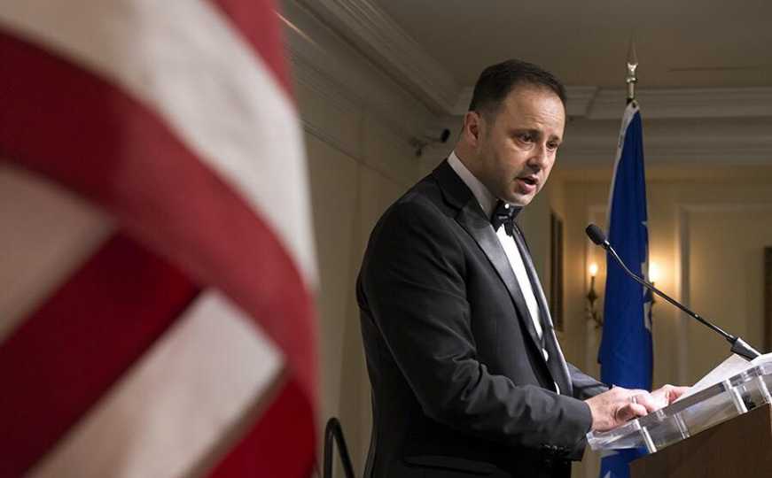 Savez kolumnista | Hadrović: BiH i geopolitički izazovi: "Ako nisi za stolom, onda si na meniju"