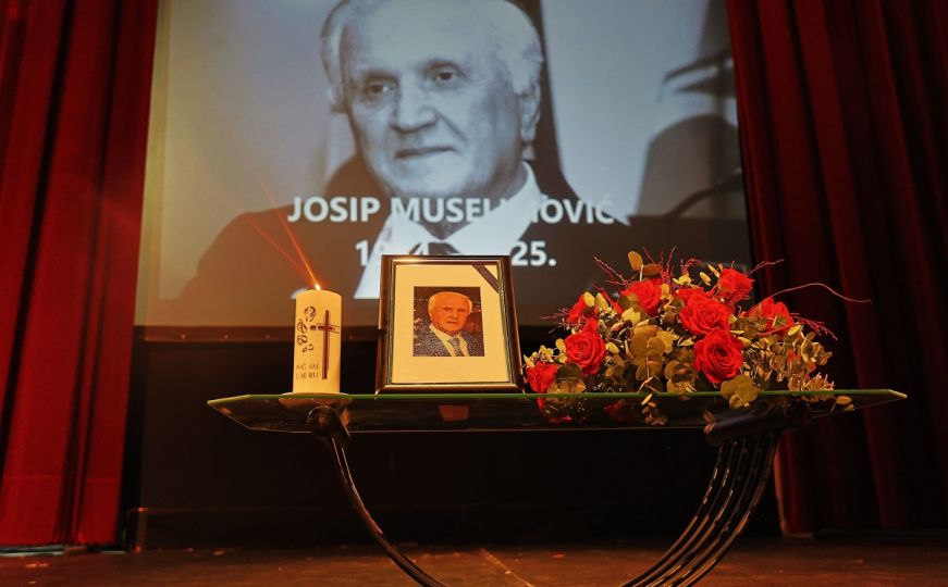 Komemoracija u Mostaru: Brojni prijatelji i rodbina se oprostili od akademika Josipa Muselimovića