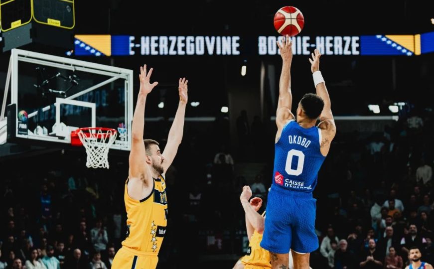 Kapa do poda, momci: Oslabljeni Zmajevi bili nadomak senzacije u Francuskoj, "pali" sa zvukom sirene