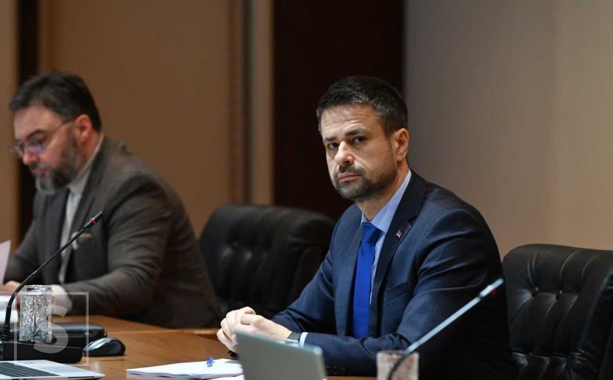 Pratite uživo | Hoće li kadar SNSD-a biti smijenjen iz Vijeća ministara?