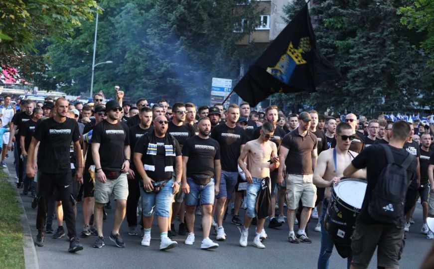 Lijepe vijesti za Zmajeve: UEFA dozvolila dolazak navijača BiH u Rumuniju, poznata cijena ulaznica