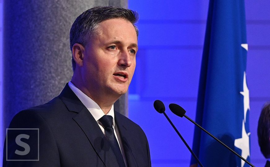 Bećirović: Ne dozvolimo da se zbog zaštite interesa privilegiranih pojedinaca izazove katastrofa!