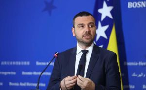 Magazinović poručio Dodiku: Ljudi ti se smiju, neki kažu da si lud, a svi znaju kako ćeš završiti