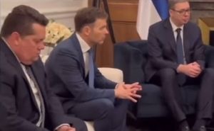 Viralan snimak: Stevandić zaspao tokom sastanka s Vučićem