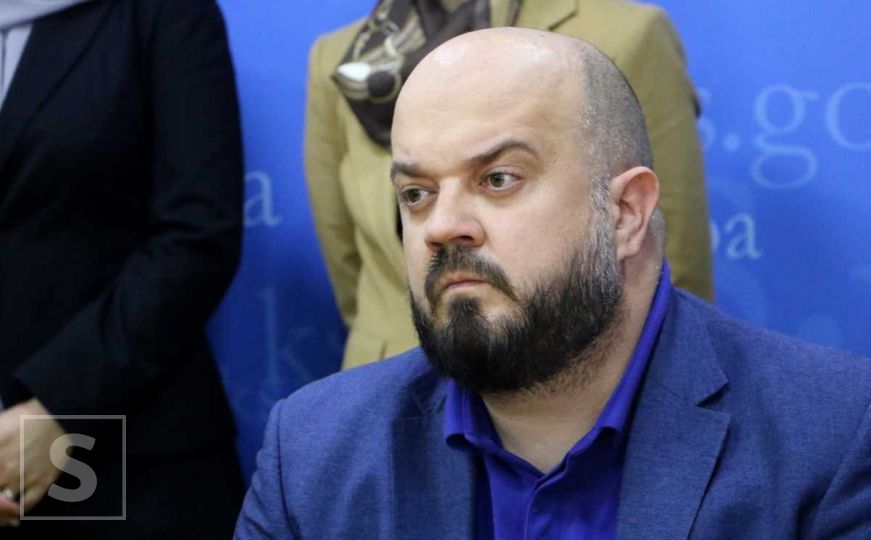 Adnan Šteta: "Žao mi je što Dodik ne zna ništa o tramvaju, sumnjam da ga je ikad i koristio"