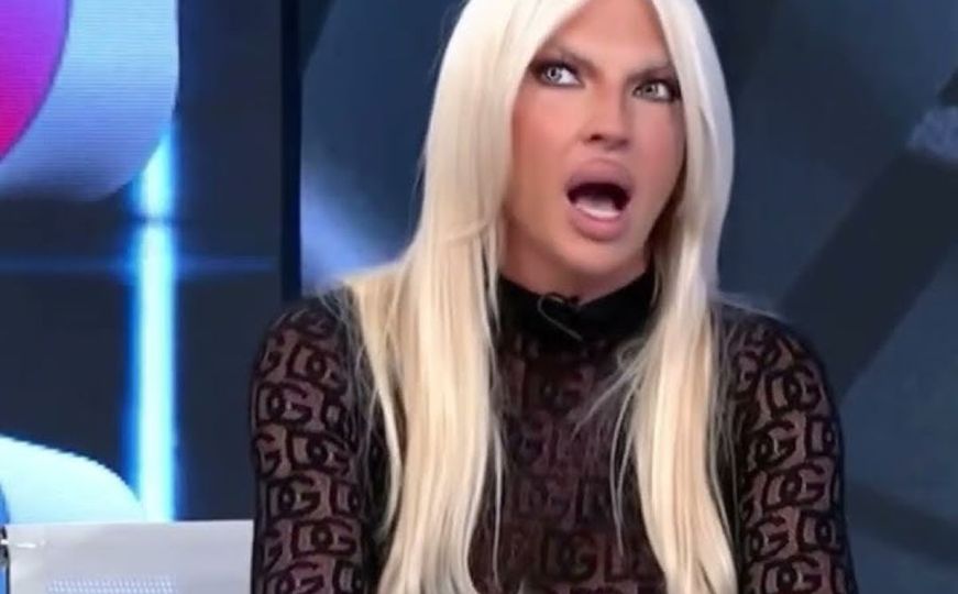 Vučićeva 'diva' u očaju: Jelena Karleuša ostala i bez TikTok naloga