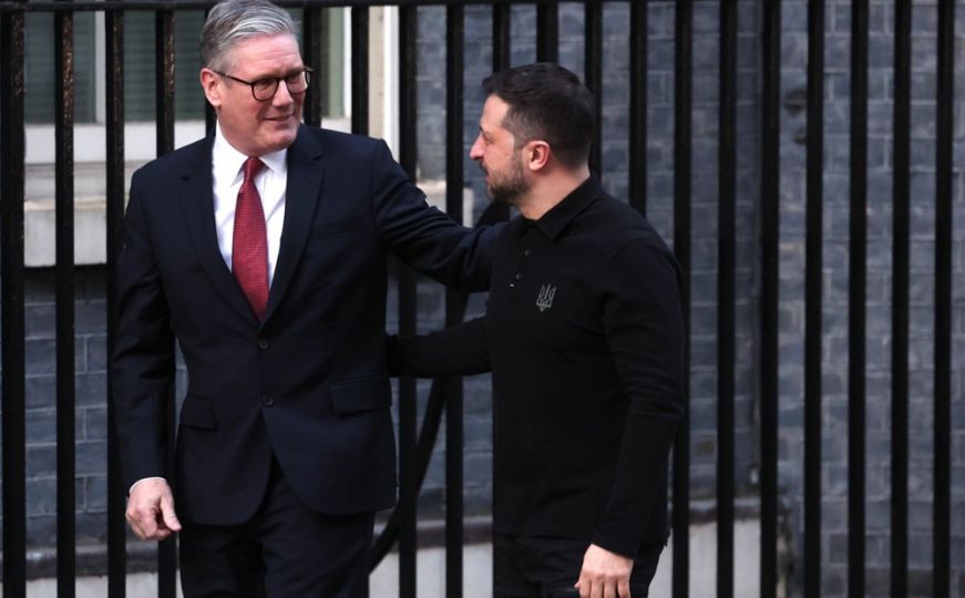 Nakon historijske svađe: Keir Starmer dočekao Zelenskog, narod pljeskao na ulicama