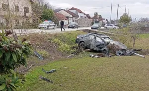 Filmska potjera u Hercegovini: Bježeći od policije sletio s ceste, bijeg nastavio pješke