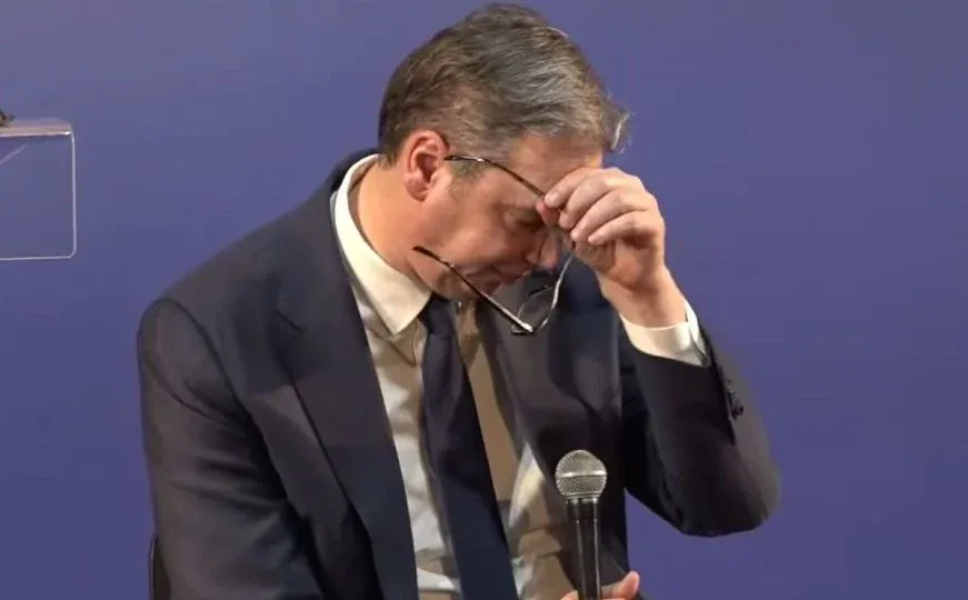 Vučić se javno izvinio nakon što je dopisnicu RTS-a iz Niša nazvao "imbecilom"