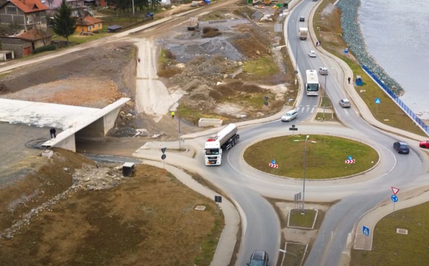 Snimak iz zraka: Pogledajte kako teku radovi na trasi Nemila kod Zenice