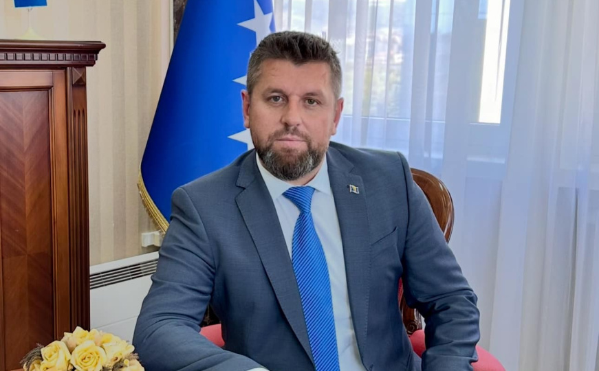 Ćamil Duraković prozvao bošnjačke lidere: Zaštitite Bošnjake u RS od Dodika, ne okrećite glavu