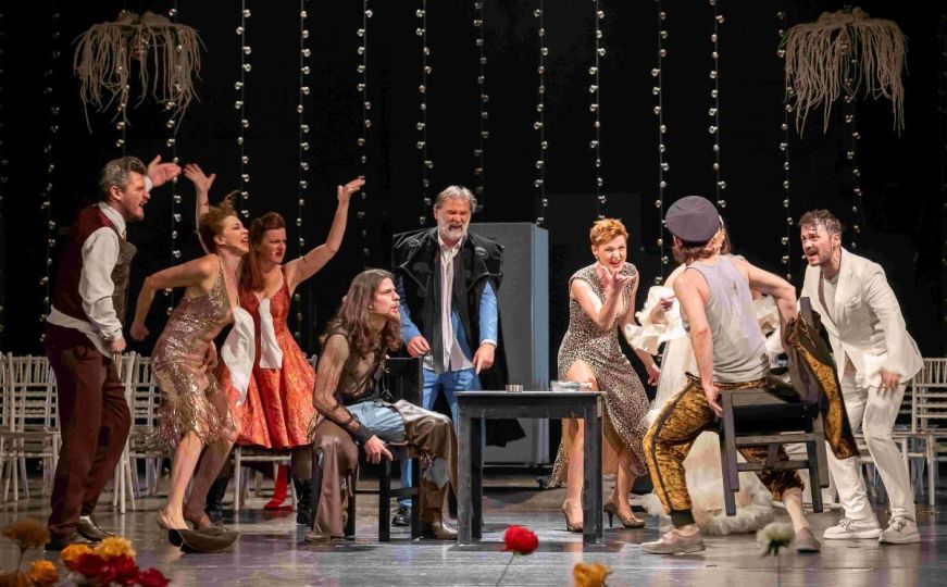 Provedite 8. mart u NPS: Uživajte u najluđoj svadbi uz predstavu "Seljačka opera"