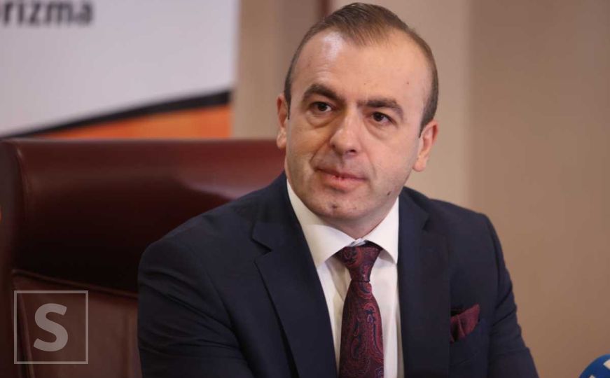 Bosna i Hercegovina na raskršću: Politička inertnost kao saveznik dezintegracije