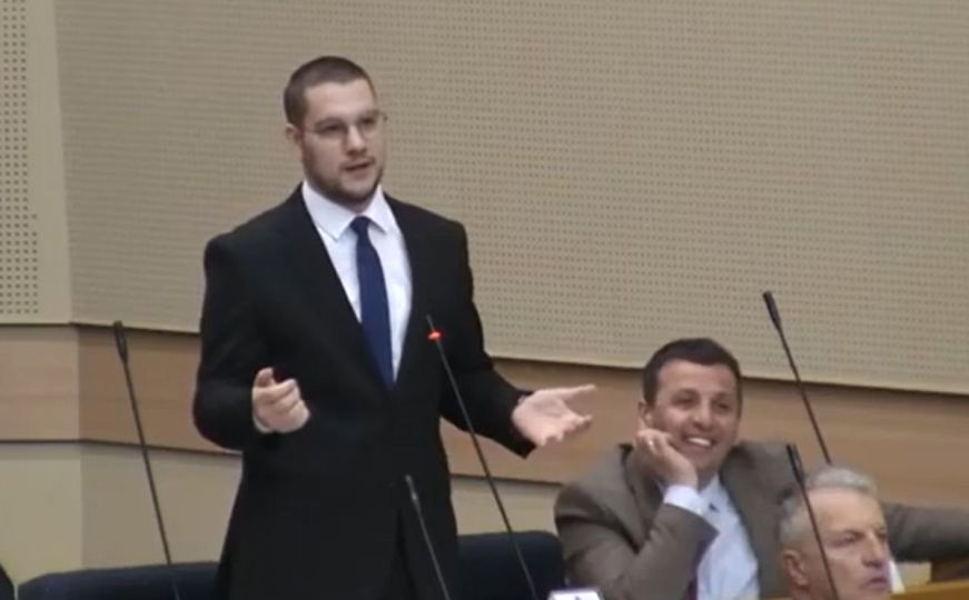 Vučinić o Dodiku: 'Policajci neće stavljati glavu za njegove igre koje su vrlo opasne'