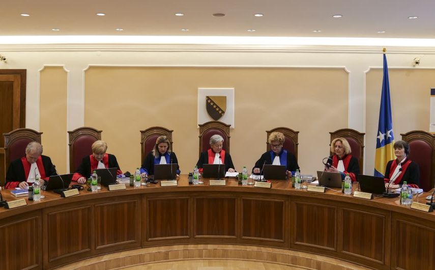 Ovo su razlozi za privremeno ukidanje Dodikovih antiustavnih zakona