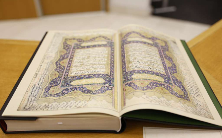 U čast mjesecu ramazanu: Izloženi rijetki prijepisi prevoda Kur'ana u Gazi Husrev-begovoj biblioteci
