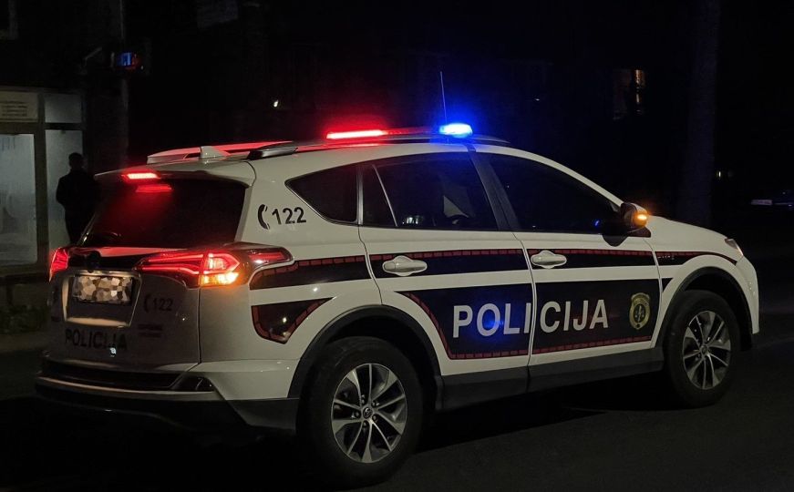 Saobraćajna nesreća na Dobrinji: Povrijeđen pješak