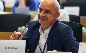 Zastupnik u EU parlamentu Gordan Bosanac: "Građani BiH, zbijte redove, čekamo vas u EU"