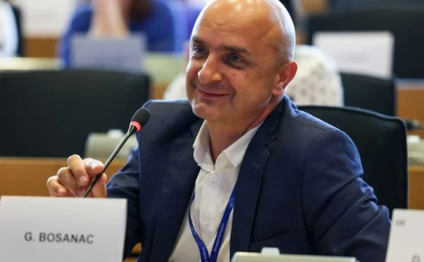 Zastupnik u EU parlamentu Gordan Bosanac: "Građani BiH, zbijte redove, čekamo vas u EU"