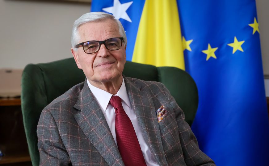 Bećirovićev savjetnik: "Dodik će uskoro biti prošlost, a instrukcije ne mogu dolaziti sa periferije"