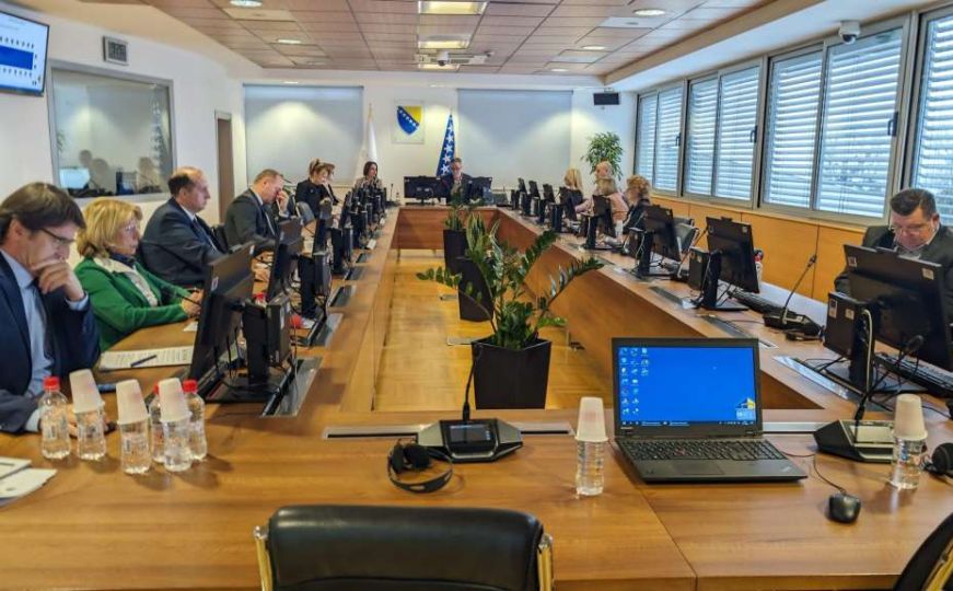 Iako je Dodik dao rok, ucjena nije uspjela: Sve sudije bile prisutne na sjednici VSTV-a