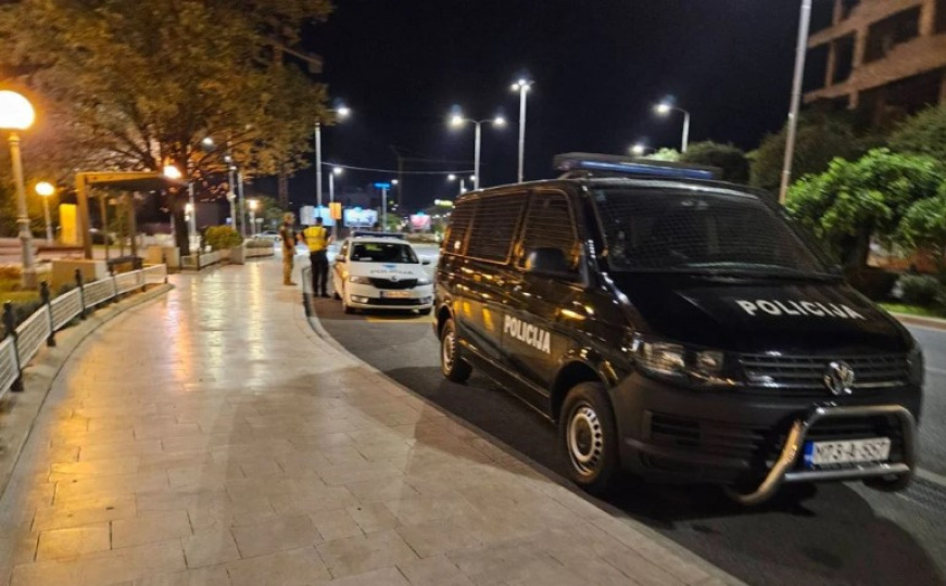 Saobraćajna nesreća u Konjicu: Automobil sletio sa ceste