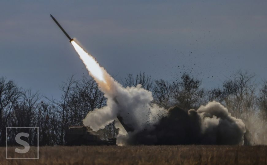 Ukrajina dokazuje moć HIMARS sistema na terenu: Pogledajte snimak uništenja četiri ruska helikoptera
