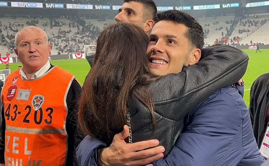 Ona mu je najveća podrška: Evo kako je supruga Hajradinovića doživjela njegov gol za reprezentaciju