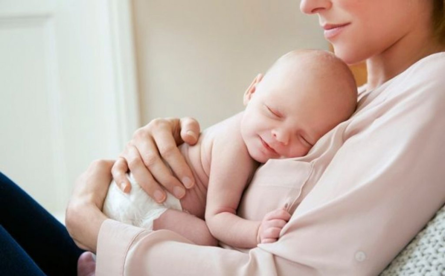 Klub SDA upozorava: Vlada KS planira 'brutalno smanjenje porodiljskih naknada'. Nećemo to dozvoliti