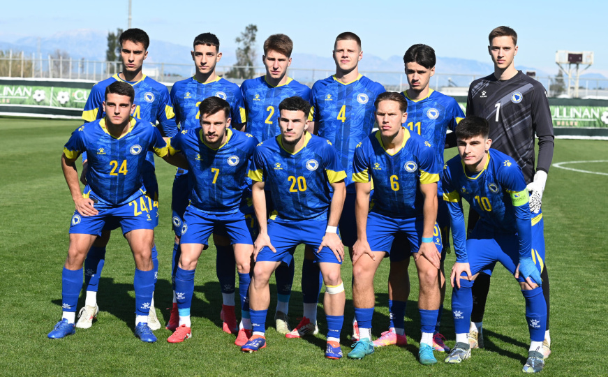 Nakon Srbije, poraz i od Crne Gore: Mladi Zmajevi dva puta vodili, pa izgubili