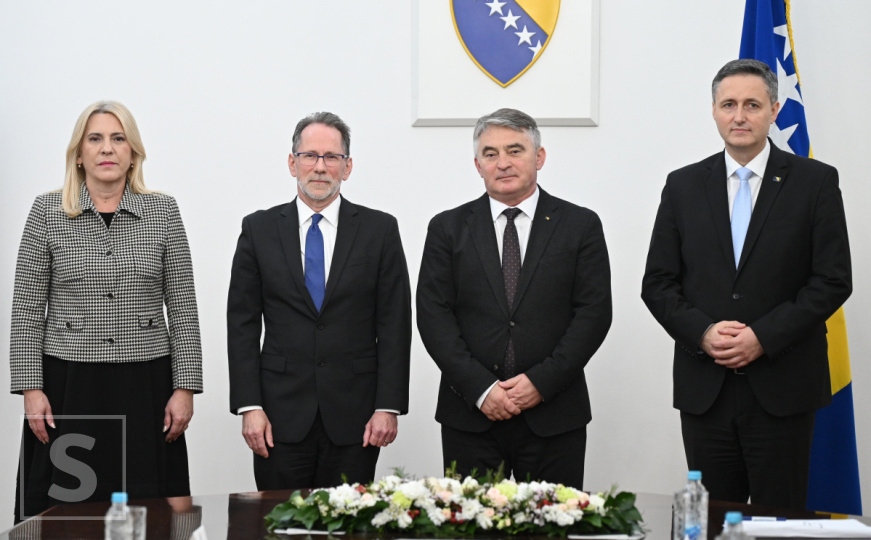 Bećirović poručio: "Samo Oružane snage BiH i NATO smiju biti prisutni u Brčkom"