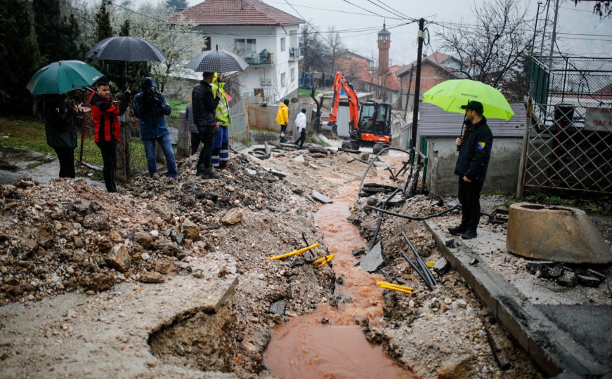 Vanredna sjednica Civilne zaštite Starog Grada: "Radovi na sanaciji klizišta trenutno nisu mogući"